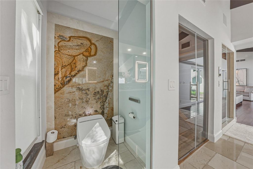 Image 73 of property listing at 1200 45TH AVENUE N, St Petersburg, FL 33703