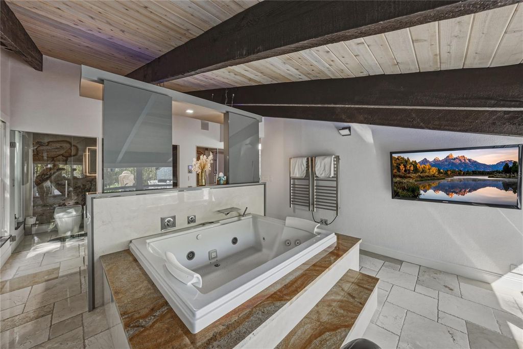 Image 74 of property listing at 1200 45TH AVENUE N, St Petersburg, FL 33703