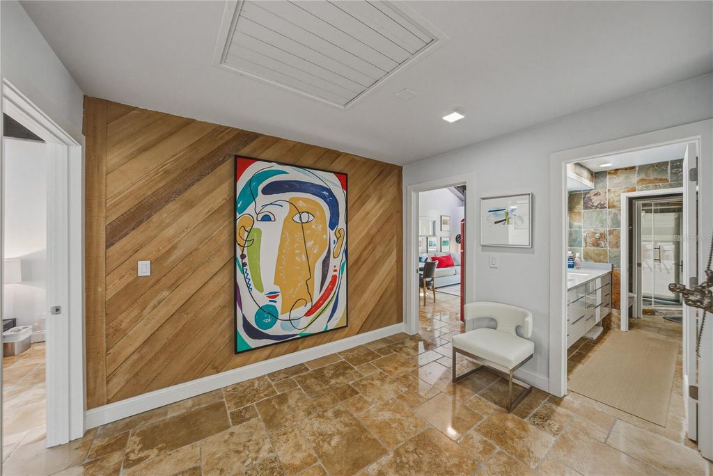 Image 78 of property listing at 1200 45TH AVENUE N, St Petersburg, FL 33703