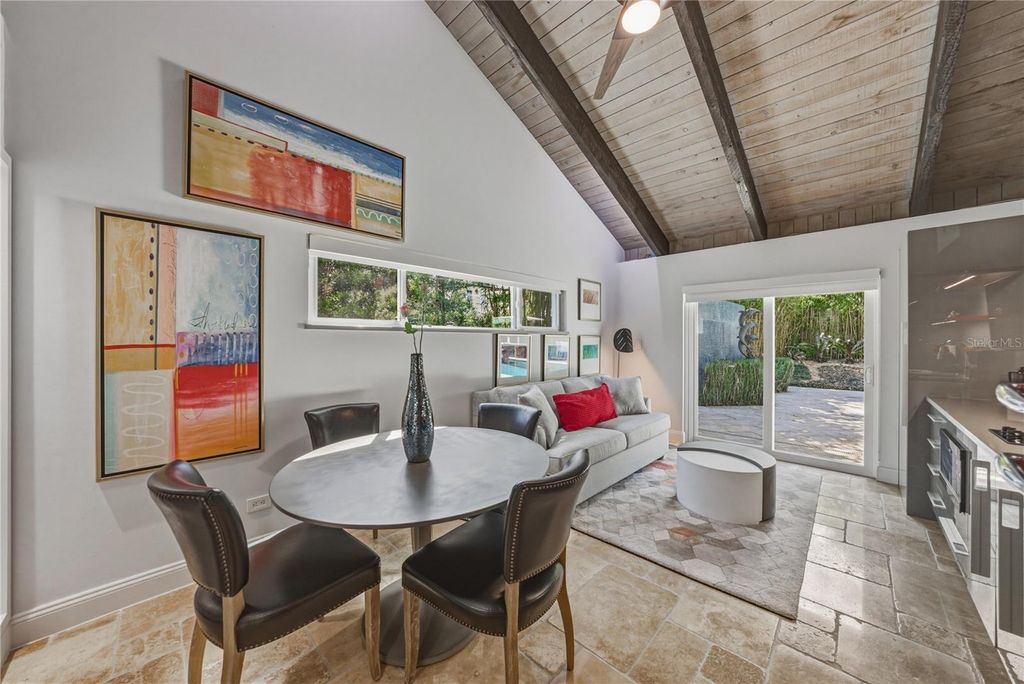 Image 90 of property listing at 1200 45TH AVENUE N, St Petersburg, FL 33703