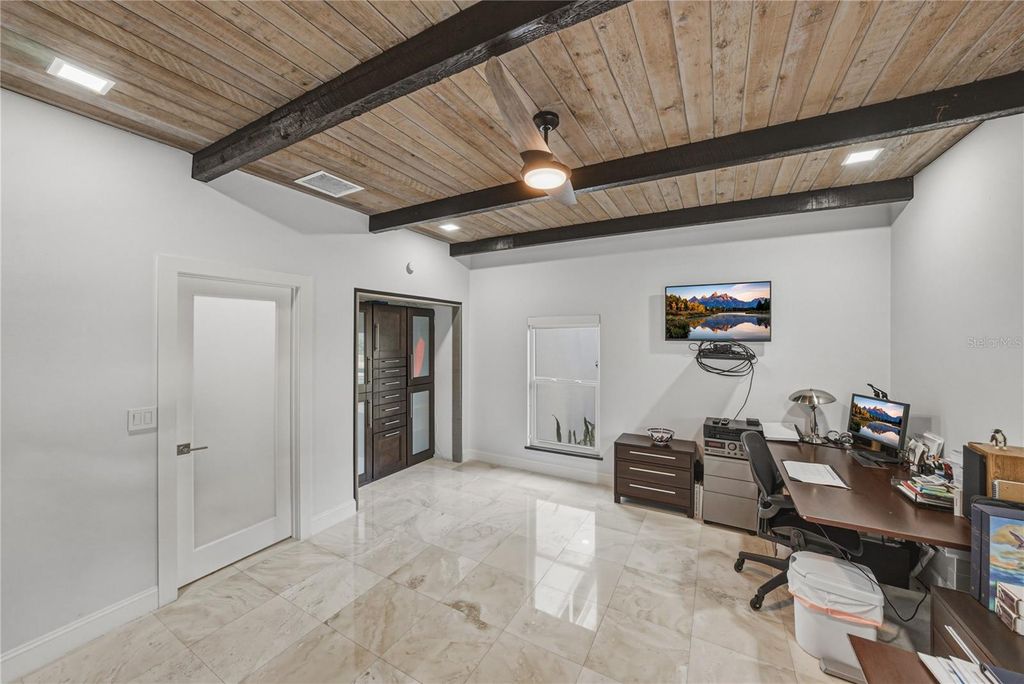 Image 97 of property listing at 1200 45TH AVENUE N, St Petersburg, FL 33703