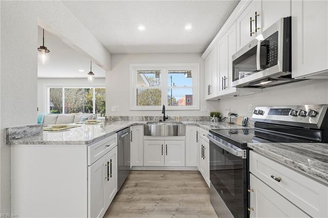 1076 Burlington RD, Virginia Beach, VA 23464