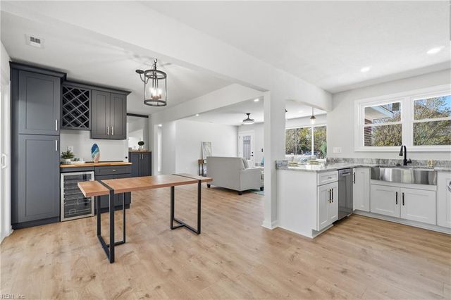 1076 Burlington RD, Virginia Beach, VA 23464