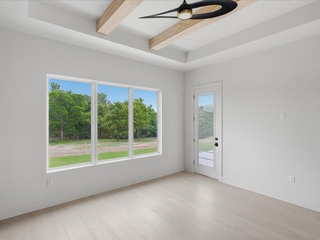 275 Latigo Way, Weatherford, TX 76088