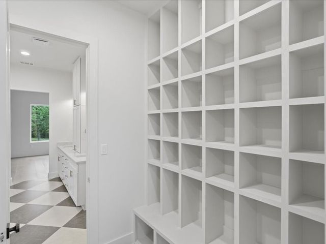 275 Latigo Way, Weatherford, TX 76088