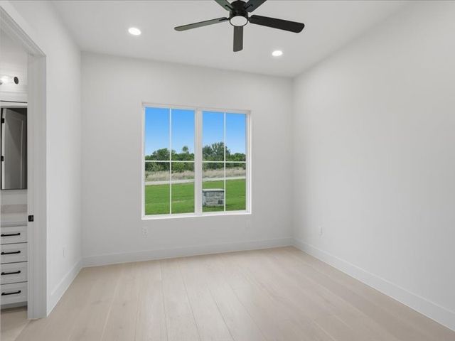 275 Latigo Way, Weatherford, TX 76088