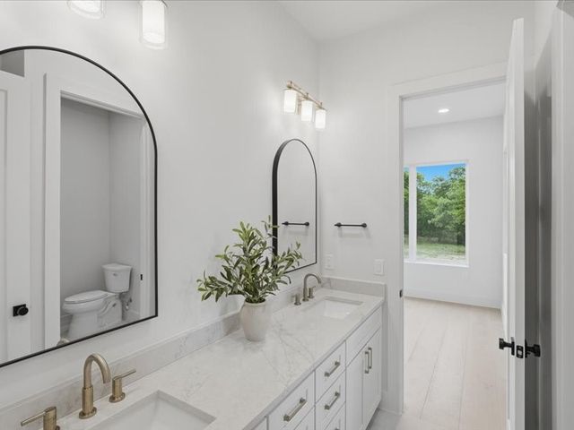 275 Latigo Way, Weatherford, TX 76088