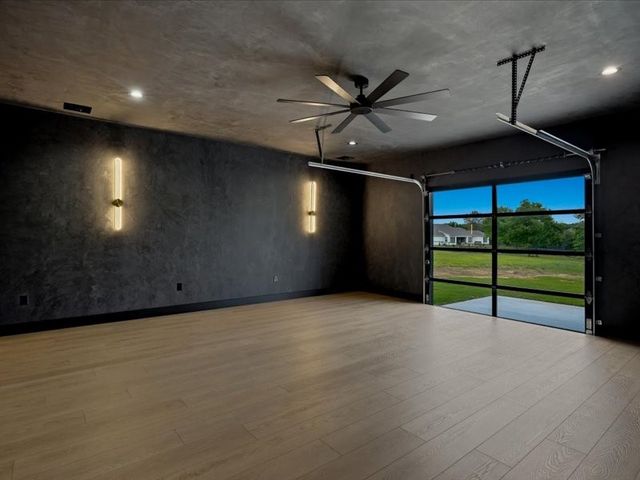 275 Latigo Way, Weatherford, TX 76088