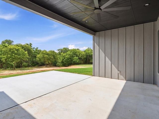 275 Latigo Way, Weatherford, TX 76088