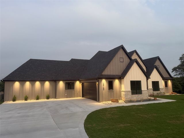 275 Latigo Way, Weatherford, TX 76088