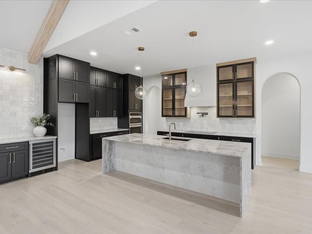 275 Latigo Way, Weatherford, TX 76088