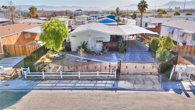 5252 Nevada Avenue, Las Vegas, NV 89122