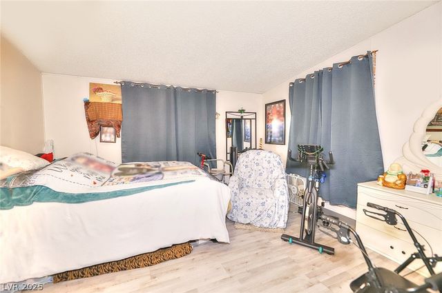 5252 Nevada Avenue, Las Vegas, NV 89122