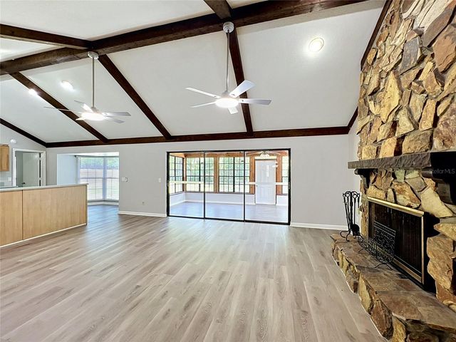 2418 STONEHILL AVENUE, Valrico, FL 33594