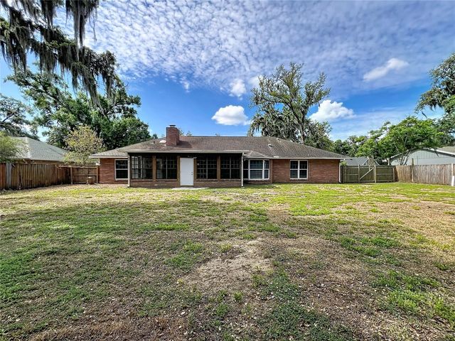 2418 STONEHILL AVENUE, Valrico, FL 33594