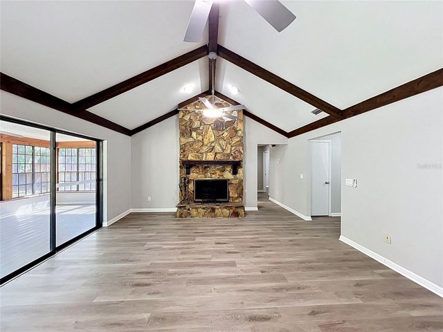 2418 STONEHILL AVENUE, Valrico, FL 33594