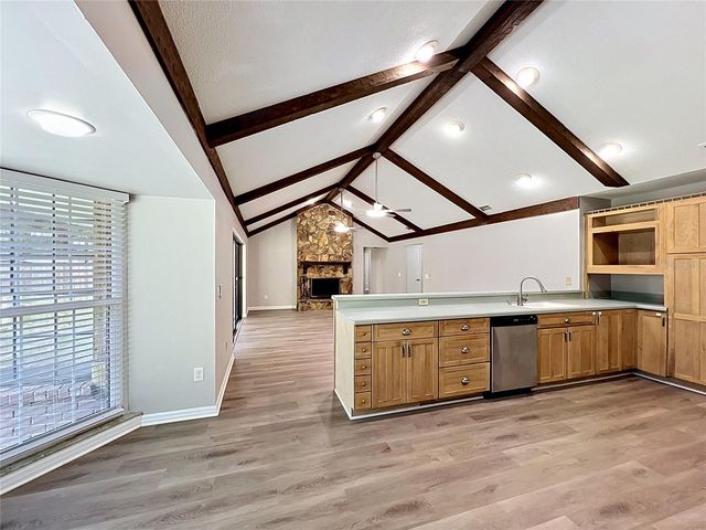 2418 STONEHILL AVENUE, Valrico, FL 33594