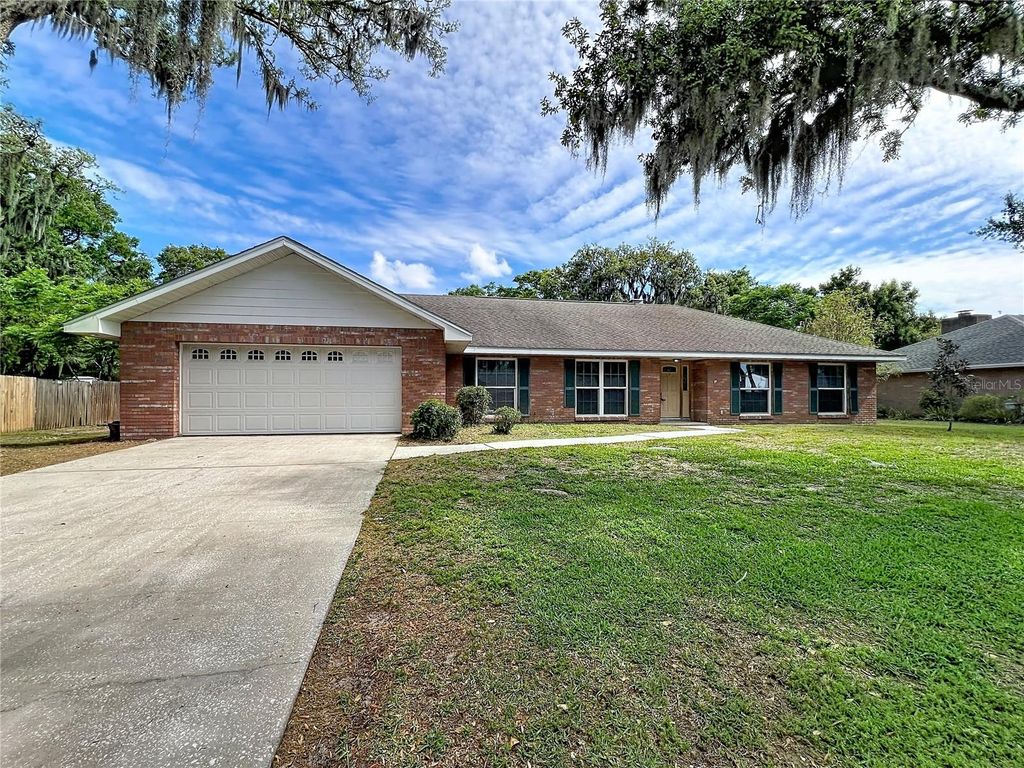 2418 STONEHILL AVENUE, Valrico, FL 33594