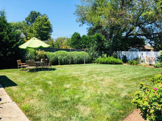 814 Shore Road, Spring Lake Heights, NJ 07762