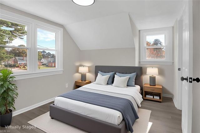 7 E Lewis RD, Hampton, VA 23666