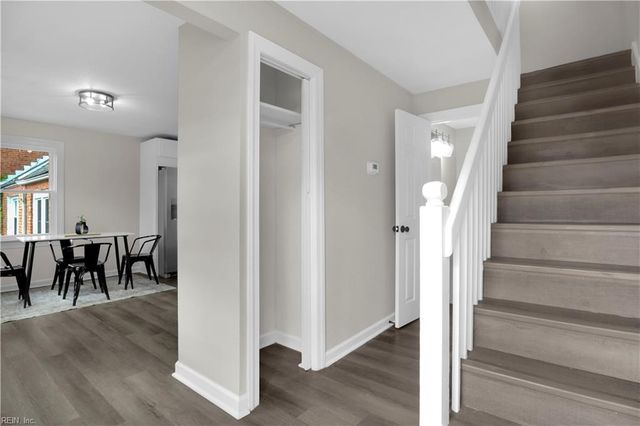 7 E Lewis RD, Hampton, VA 23666