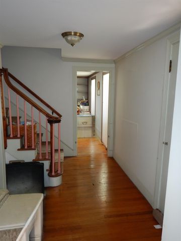 180 BIRCHWOOD Road, Manchester, NH 03104