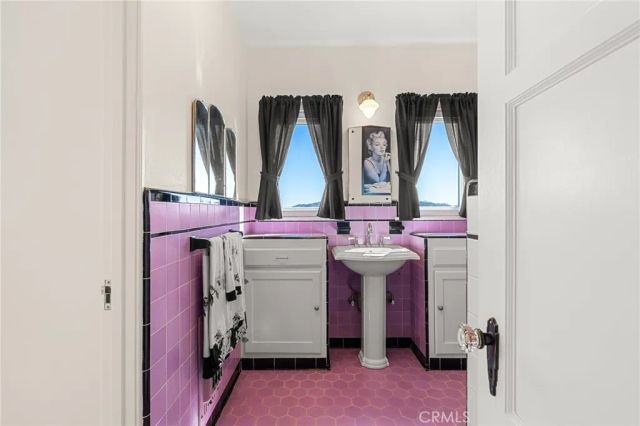 3076 Turnbull Canyon, Hacienda Heights, CA 91745