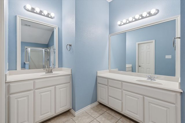 5405 Parkplace Drive, Denton, TX 76226