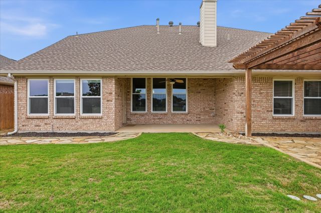 5405 Parkplace Drive, Denton, TX 76226