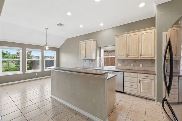 5405 Parkplace Drive, Denton, TX 76226