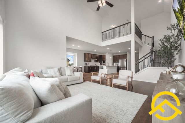 671 Durian LOOP, Buda, TX 78610