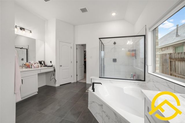 671 Durian LOOP, Buda, TX 78610