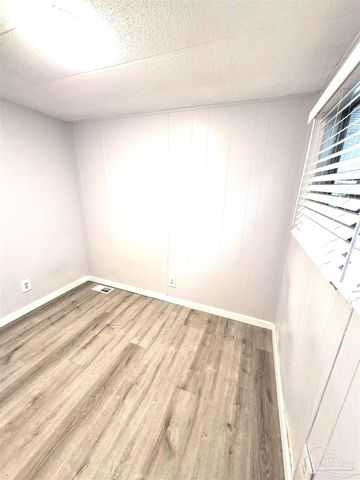 5472 Dover Ave, Pensacola, FL 32526