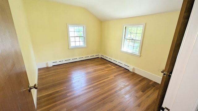 20 Colonial Rd, Hingham, MA 02043
