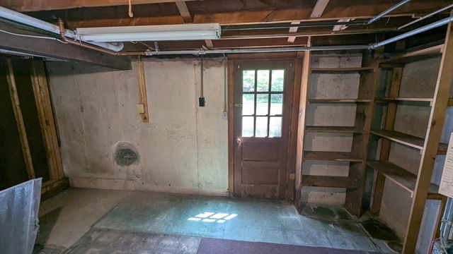 20 Colonial Rd, Hingham, MA 02043