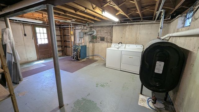 20 Colonial Rd, Hingham, MA 02043