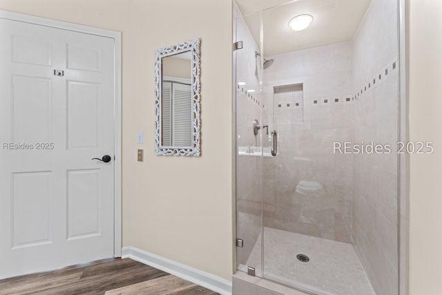 19 Shelter Cove Ln Ste 207, Hilton Head Island, SC 29928