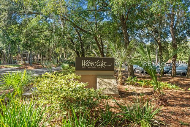 19 Shelter Cove Ln Ste 207, Hilton Head Island, SC 29928