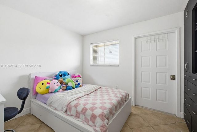 560 NW 82nd Pl 306, Miami, FL 33126