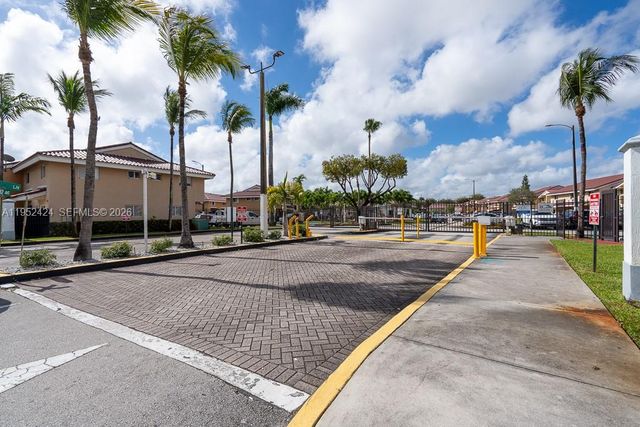 560 NW 82nd Pl 306, Miami, FL 33126