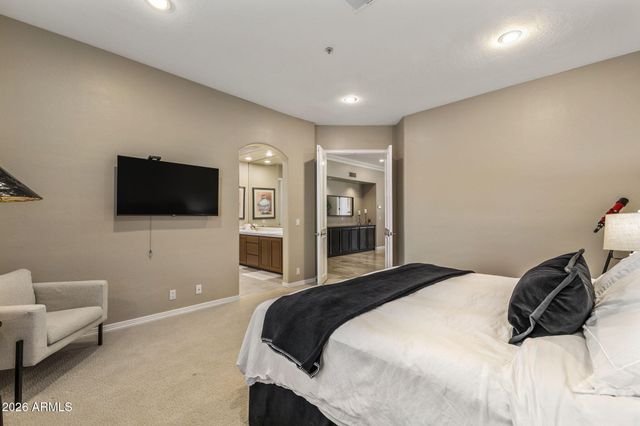 7425 E GAINEY RANCH Road 1, Scottsdale, AZ 85258