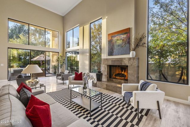 7425 E GAINEY RANCH Road 1, Scottsdale, AZ 85258