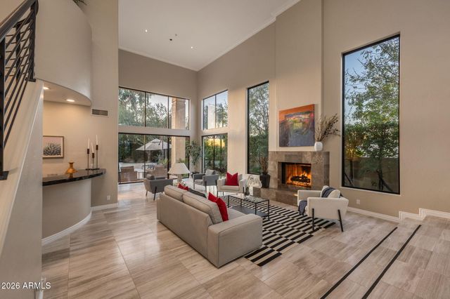 7425 E GAINEY RANCH Road 1, Scottsdale, AZ 85258