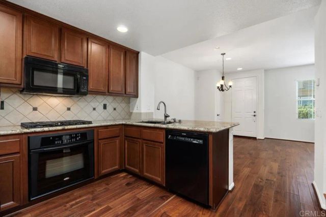 17019 Camino Marcilla 11, San Diego, CA 92127