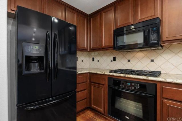 17019 Camino Marcilla 11, San Diego, CA 92127