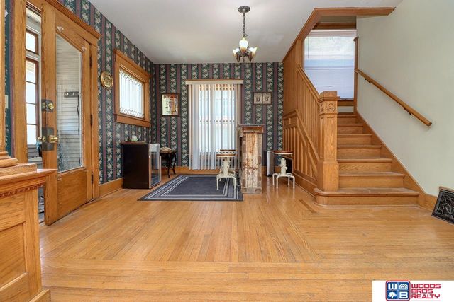 4834 Madison Avenue, Lincoln, NE 68504