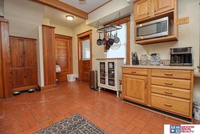 4834 Madison Avenue, Lincoln, NE 68504