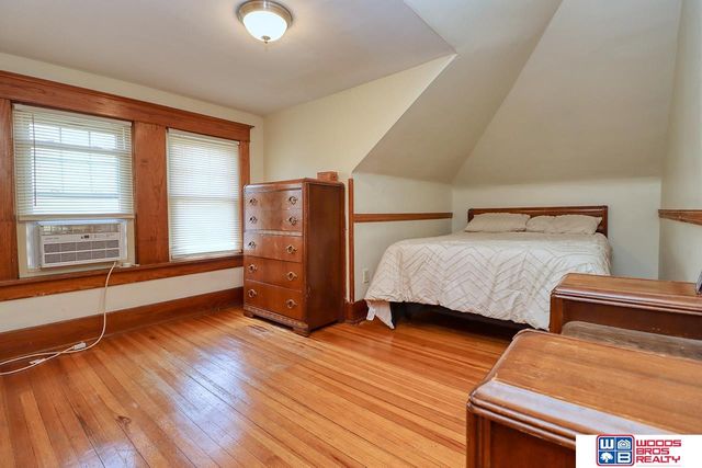 4834 Madison Avenue, Lincoln, NE 68504