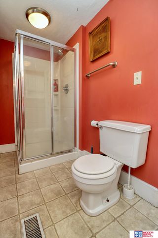 4834 Madison Avenue, Lincoln, NE 68504