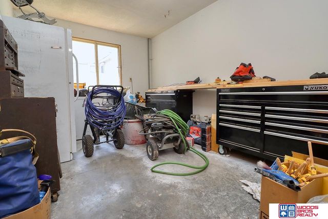 4834 Madison Avenue, Lincoln, NE 68504
